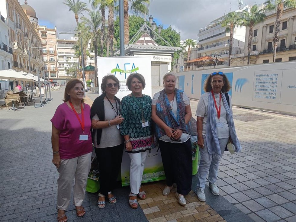 La Junta se suma a las actividades organizadas por AFA Huelva para conmemorar el Día Mundial del Alzheimer.