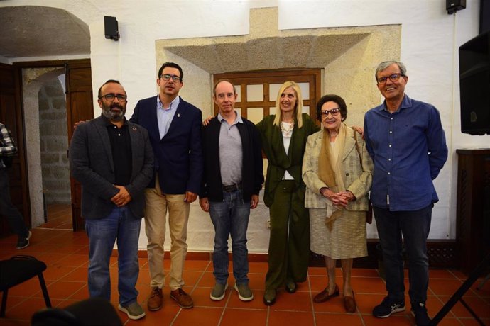 Miembros del nuevo servicio Memoria Histórica y Democrática de la Diputación de Cáceres