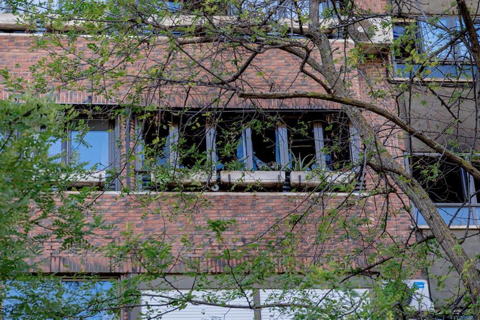 Fachada del lugar del incendio, a 20 de septiembre de 2023, en Vallecas, Madrid (España). 