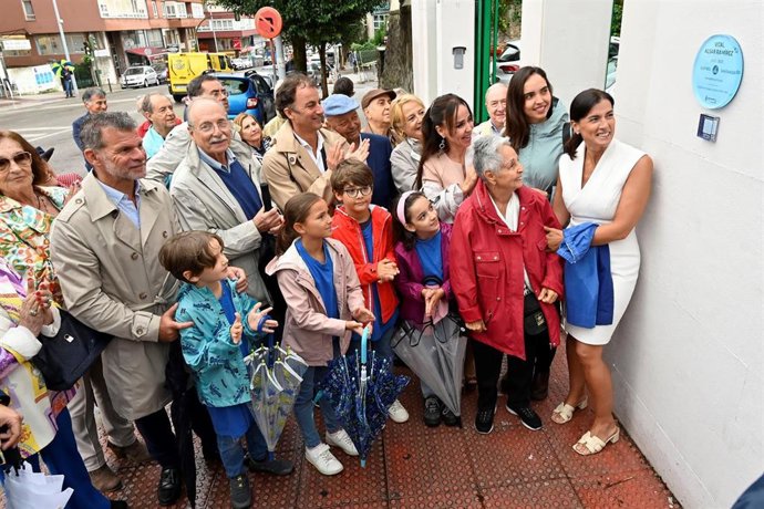 Descubrimiento de la placa a Vital Alsar en el colegio La Salle dentro de la ruta de Ilustres de Santander
