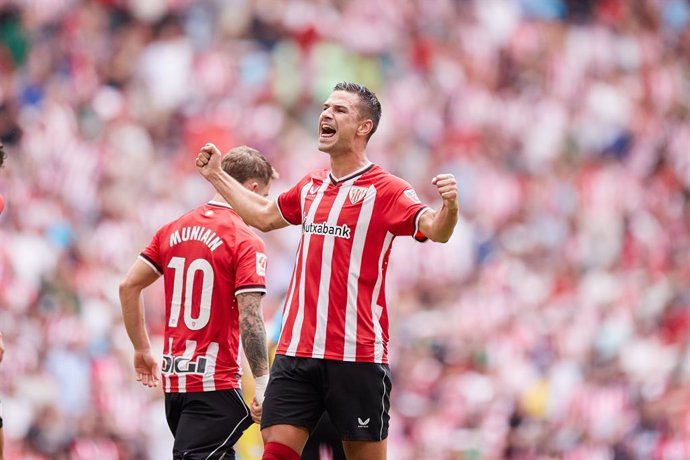 Gorka Guruzeta of Athletic Club reacts after scoring goal during the LaLiga EA Sports match between Athletic Club and Cadiz CF at San Mames on September 16, 2023, in Bilbao, Spain.