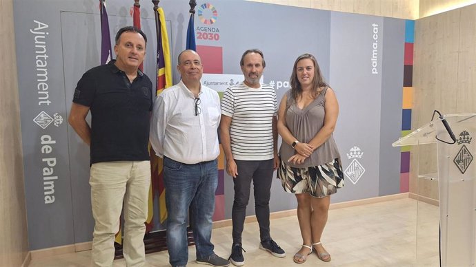 El director general de Educación del Ayuntamiento de Palma, José María Noguera, presenta la programación de la Escola Municipal de Música de Palma