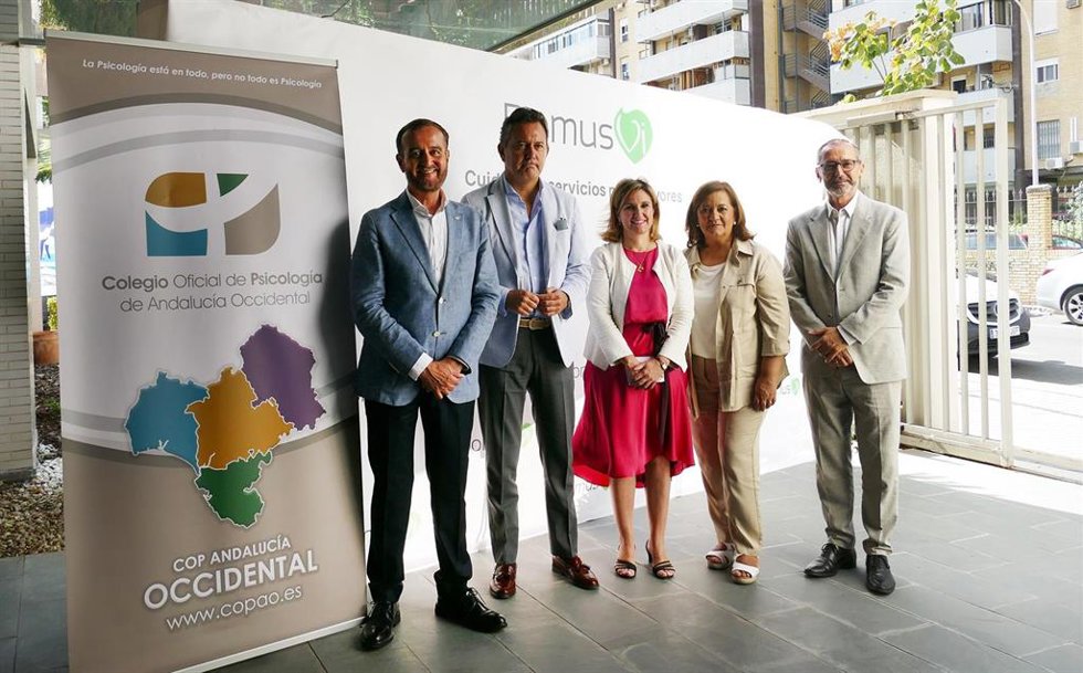 Jornada titulada "Alzheimer y otras demencias. Retos en Andalucía"