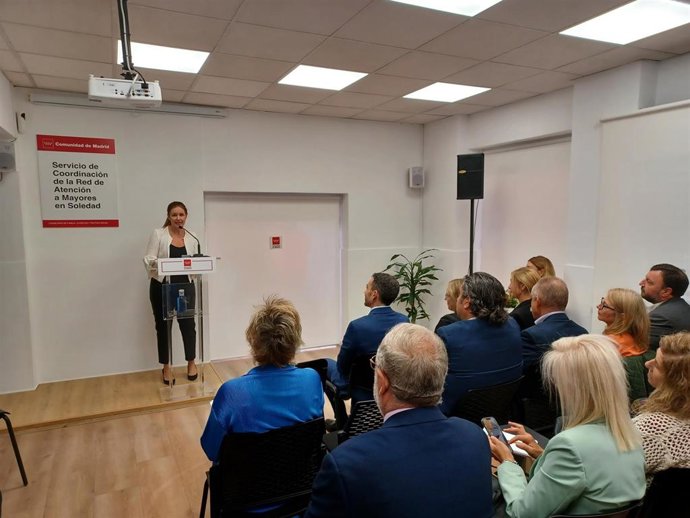 La consejera de Familia, Juventud y Asuntos Sociales de la Comunidad de Madrid, Ana Dávila, participa en el segundo encuentro de entidades de la Red Regional de Atención a Mayores en Soledad.