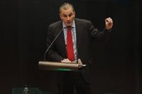 Smith adelanta que votarán con el PP en Cibeles contra la ley de amnistía porque es un "blanqueamiento de delincuentes"