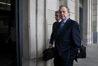 La Audiencia de Sevilla suspende el nuevo juicio de Invercaria por el estado de salud del expresidente Pérez-Sauquillo