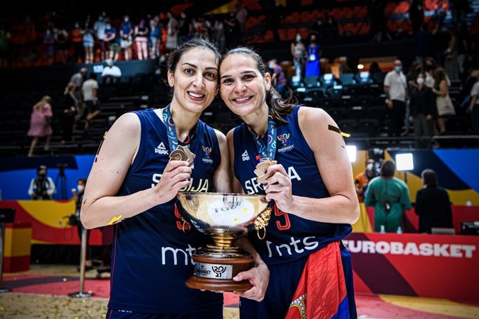 La jugadora serbia Sonja Vlasic, nueva número 2 de la comisión de jugadores de la FIBA.