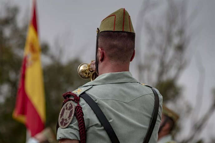 Archivo - Un legionario durante el acto del 101 aniversario de la fundación del Tercio de la Legión de Ceuta en el Acuartelamiento García Aldave, a 20 de septiembre de 2021, en Ceuta, (España).