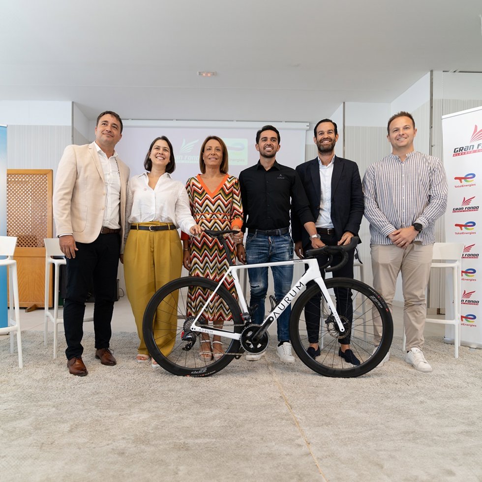 Alberto Contador participará este sábado en la marcha Gran Fondo Alberto Contador en Oliva (Valencia).