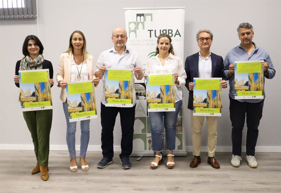 Presentación de la campaña '1.000 razones para volver'