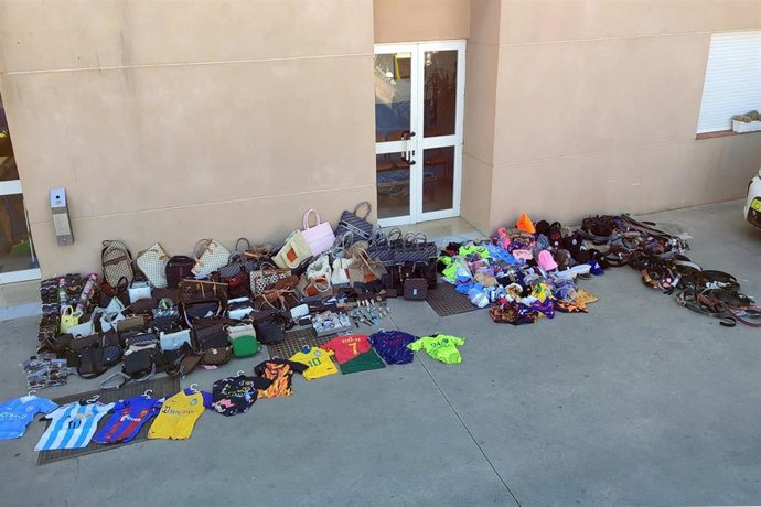 Material falsificado incautado en Marbella