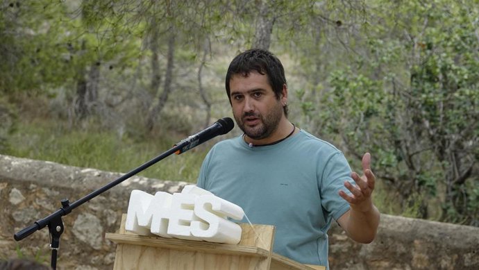 El portavoz de la MÉS per Calvi, Rafel Sedano.