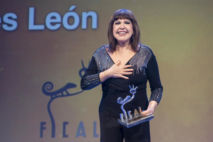Archivo - Loles León recibe el Premio Especial del Festival Internacional de Cine de Almería (Fical)