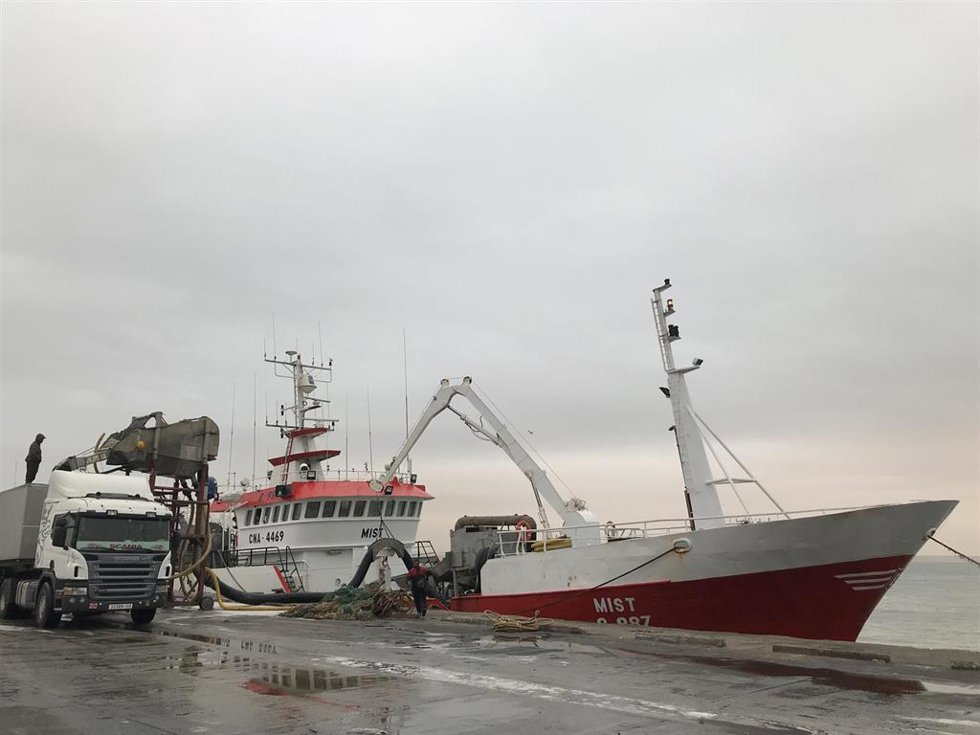 Archivo - Barco pesquero.