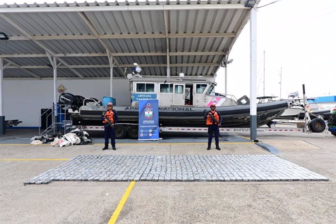 Bogotá, agosto 17 2023  Incautación de drogas en el Mar caribe (Cortesía Armada Nacional).