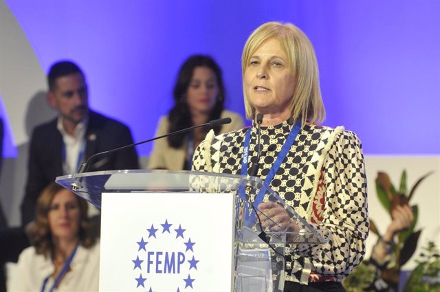 La nueva presidenta de la Federación Española de Municipios y Provincias (FEMP), María José García-Pelayo, en su discurso en el XIII Pleno.