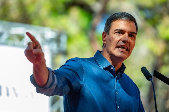El president del Govern central en funcions, Pedro Sánchez, intervé durant la Festa de la Rosa del PSC, a la Pineda de Gav