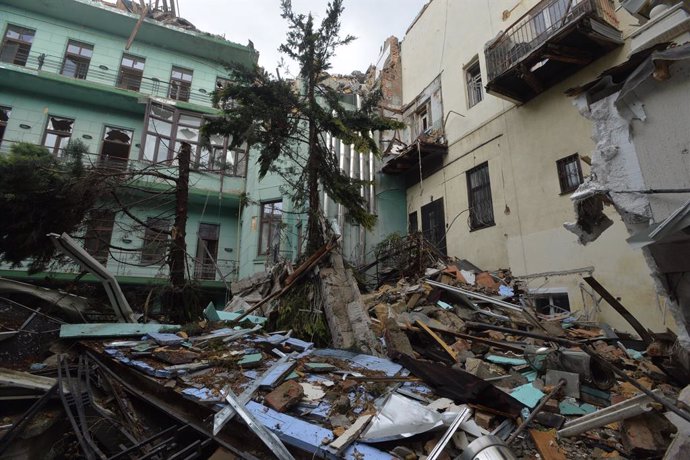 Archivo - ODESSA, July 29, 2023  -- This photo taken on July 27, 2023 shows damaged buildings at the site of a missile strike in Odessa, Ukraine.