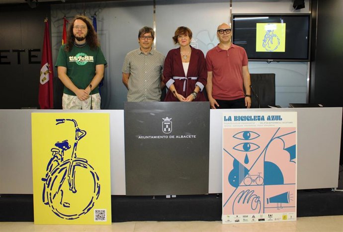 Presentación del proyecto 'La Bicicleta Azul' en Albacete
