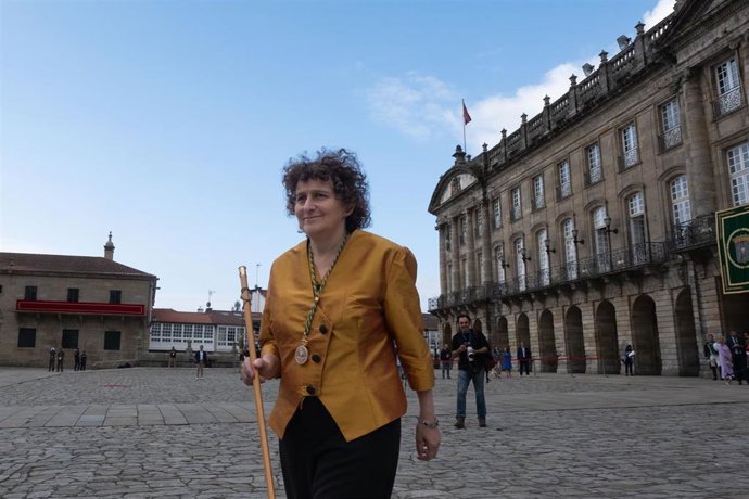 Archivo - La alcaldesa de Santiago, Goretti Sanmartín, a su llegada a la tradicional ofrenda al Apóstol, a 25 de julio de 2023, en Santiago de Compostela, A Coruña, Galicia.