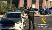 Tres detenidos en Almería acusados suplantar la identidad de varias personas para pedir créditos y comprar coches