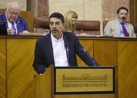 PSOE-A no teme que sus diputados puedan votar a Feijóo y acusa a Moreno de ponerse "en manos del ala más radical del PP"