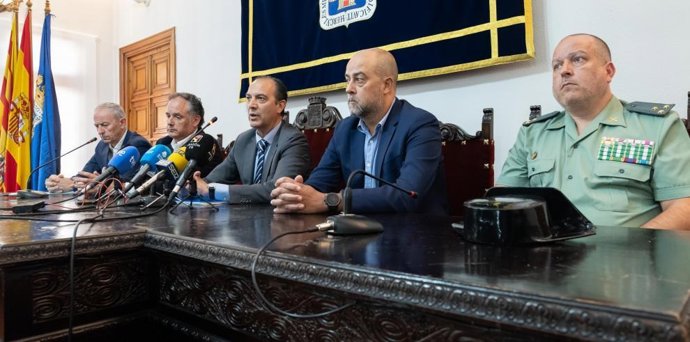 Rueda de prensa para informar del brote de gastroenteritis en Tarazona.