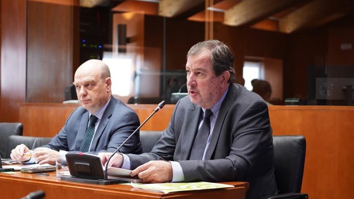 Diputados de VOX en la Comisión de Medio Ambiente y Turismo.