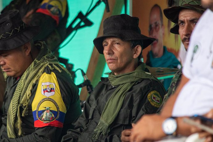 Archivo - April 16, 2023, San Vicente del Caguan, Caqueta, Colombia: Omar Pardo Galeano alias Antonio Media is seen during the announcement by the FARC's Central General Staff (EMC) to open peace talks with the Colombian government during an assembly in