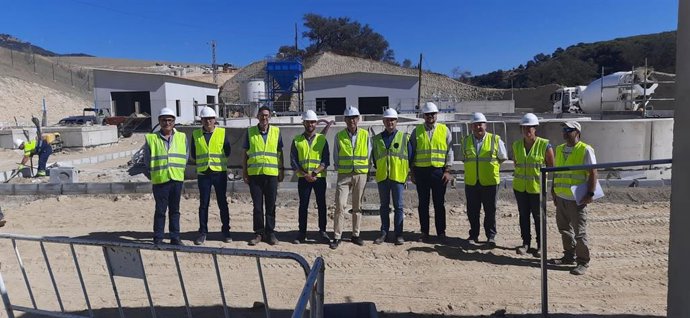 Visita a las obras de depuración de Valle del Guadiaro