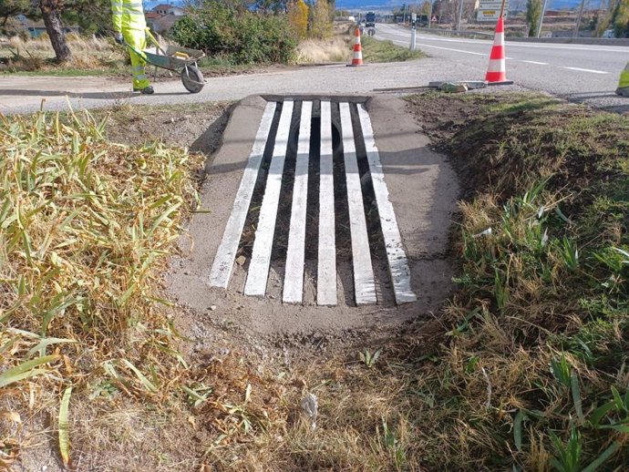 Imagen de obras en carretera del Estado.