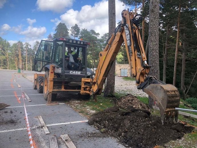 Inicio de las obras en el edifico de la Laguna Negra (Soria).