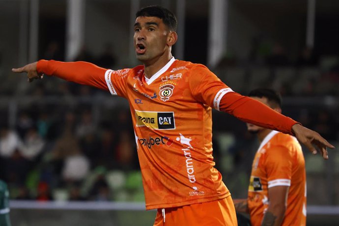 Futbol, Santiago Wanderers vs Cobreloa. Fecha 22, campeonato de Ascenso 2023. El jugador de Cobreloa David Escalante es fotografiado durante el partido de primera division B contra Santiago Wanderers disputado en el estadio Elias Figueroa de Valparaiso,