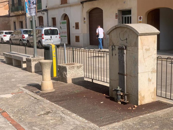 MÉS per Llucmajor pide la rehabilitación urgente de la plaza dels Pins.