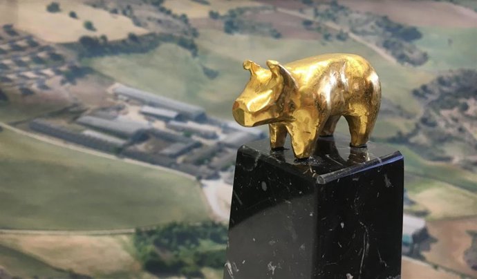 Estatuilla de los premios Porc d'Or