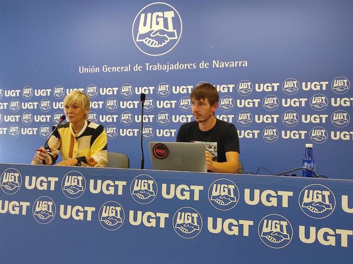 La secretaria de Política Sindical, Social e Igualdad de UGT de Navarra, Marisol Vicente, y el portavoz confederal de RUGE, Eduardo Magaldi.