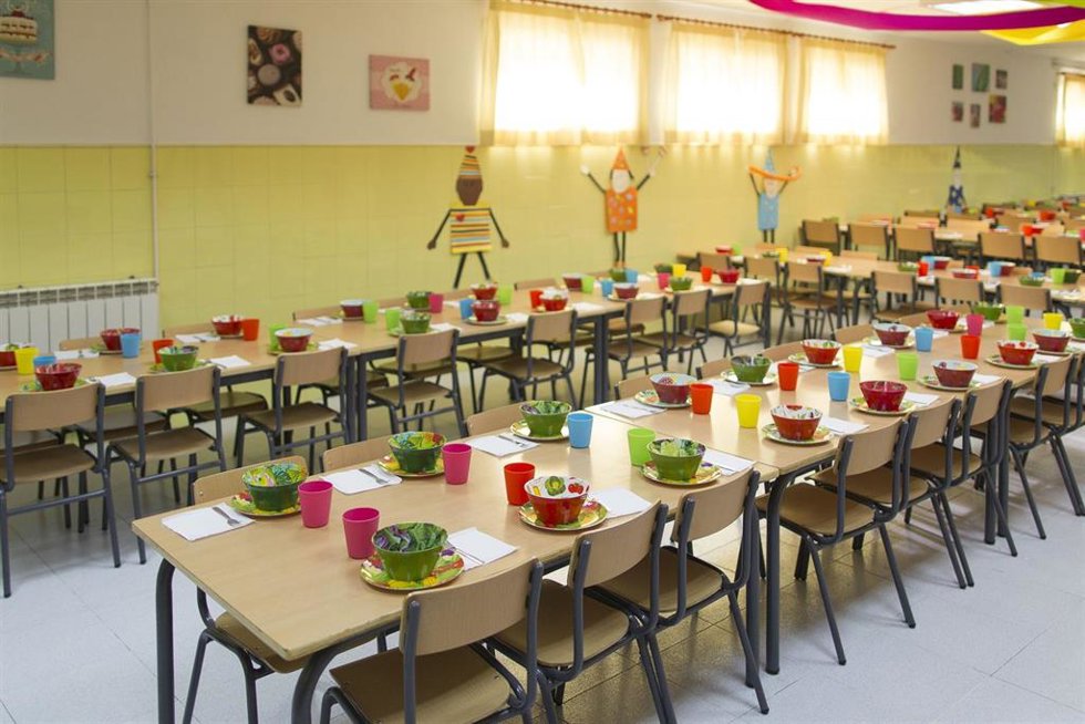 Archivo - Imagen de archivo de un comedor escolar.