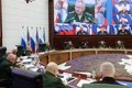 El jefe de la flota rusa en el mar Negro reaparece en una reunión tras darlo Ucrania por muerto