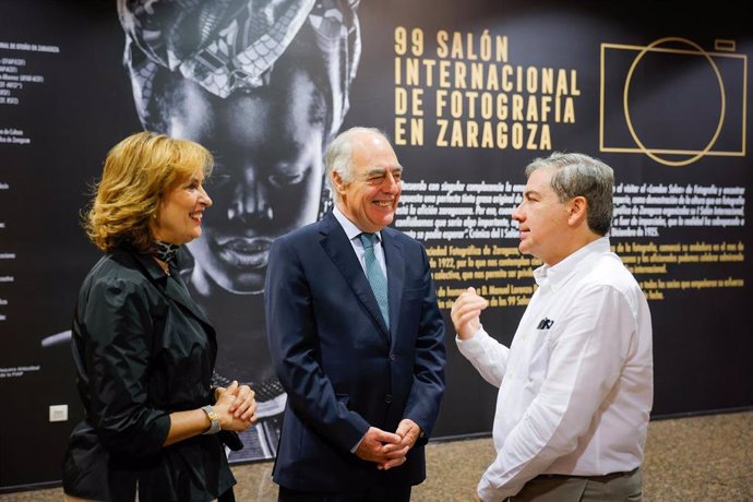 Fundación Ibercaja trae al Patio de la Infanta las mejores imágenes del "99 Salón Internacional de Fotografía"