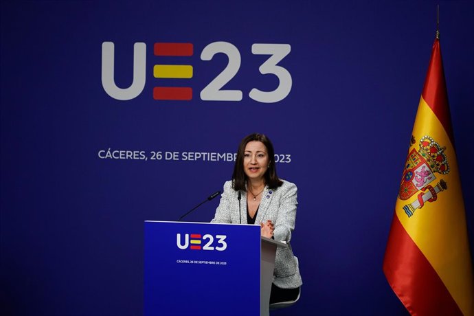 La comisaria europea de Innovación, Investigación, Cultura, Educación y Juventud, Iliana Ivanova, en una rueda de prensa en Cáceres durante la reunión informal de ministros de Cultura de la UE