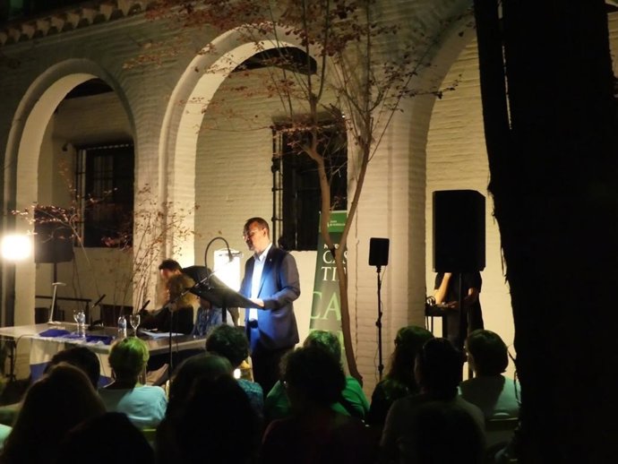 Poesía en la Casa de los Tiros