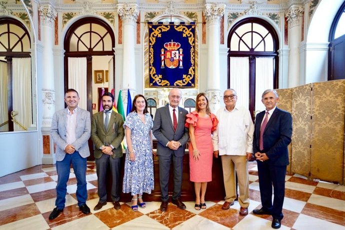 Ayuntamiento de Málaga y Asociación de Amigos del Museo Nacional del Turismo firman un protocolo