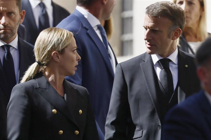 La primera ministra italiana, Giorgia Meloni, y el presidente de Francia, Emmanuel Macron
