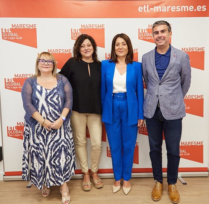 Ivette Coll, Conchi Flores, Maria José Marín y Arnau Moranta.