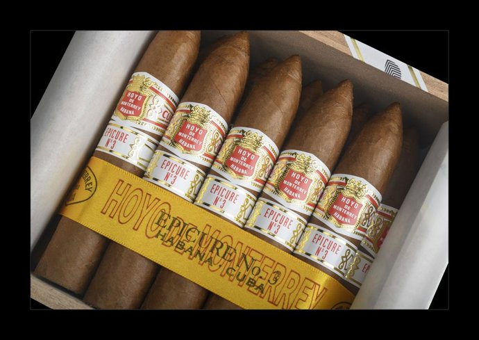 Habanos, S.A. // Hoyo de Monterrey Epicure No. 3