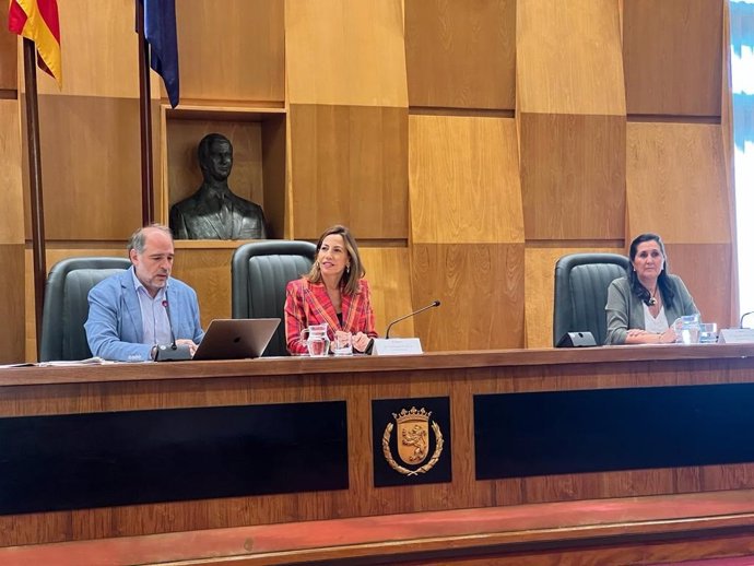 El Ayuntamiento de Zaragoza recibe ocho candidaturas para designar al Zaragozano ejemplar 2023