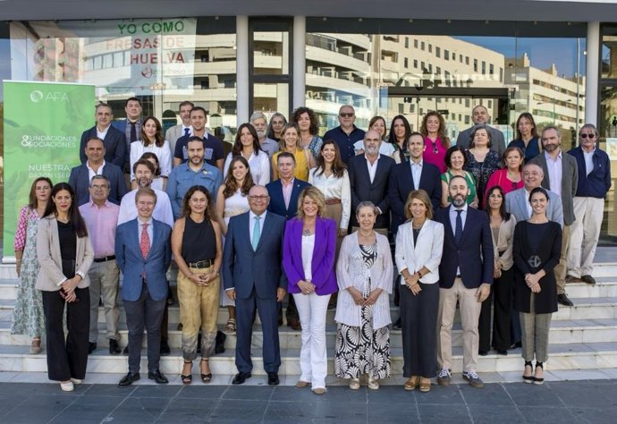 Más de 50 organizaciones se dan cita en el Encuentro de Fundaciones y Asociaciones en Huelva.