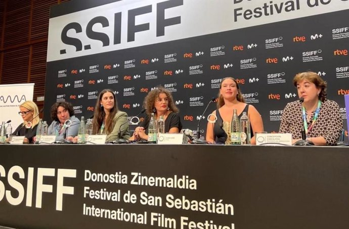 El Festival de San Sebastián ha acogido el coloquio 'Erradicar la discriminación y estereotipos de género en el audiovisual: el placer de reconocerse en la pantalla'.