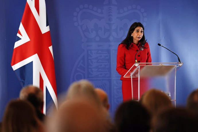 Archivo - 18 July 2023, United Kingdom, London: UKHome Secretary Suella Braverman gives a speech in Westminster, for the launch of counter-terrorism strategy Contest 2023, which has been updated for the first time in five years. Photo: Jordan Pettitt/P
