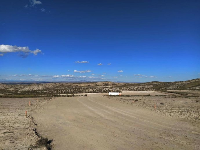 Ecologistas alertan del inicio de las obras del parque eólico del Monte de Torrero pendiente de resolución judicial